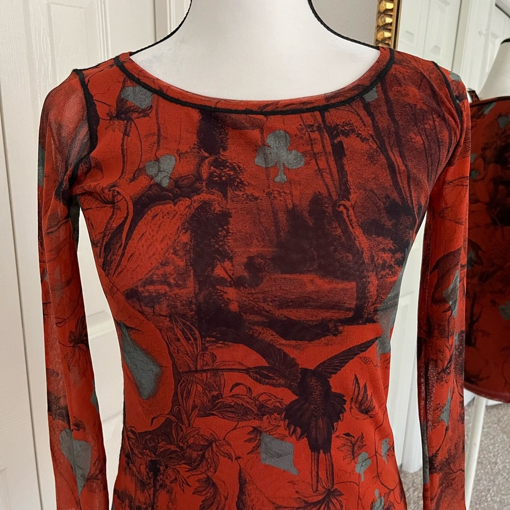 Sheer Red Graphic Long-Sleeve Women's Top - Picture 7 of 11